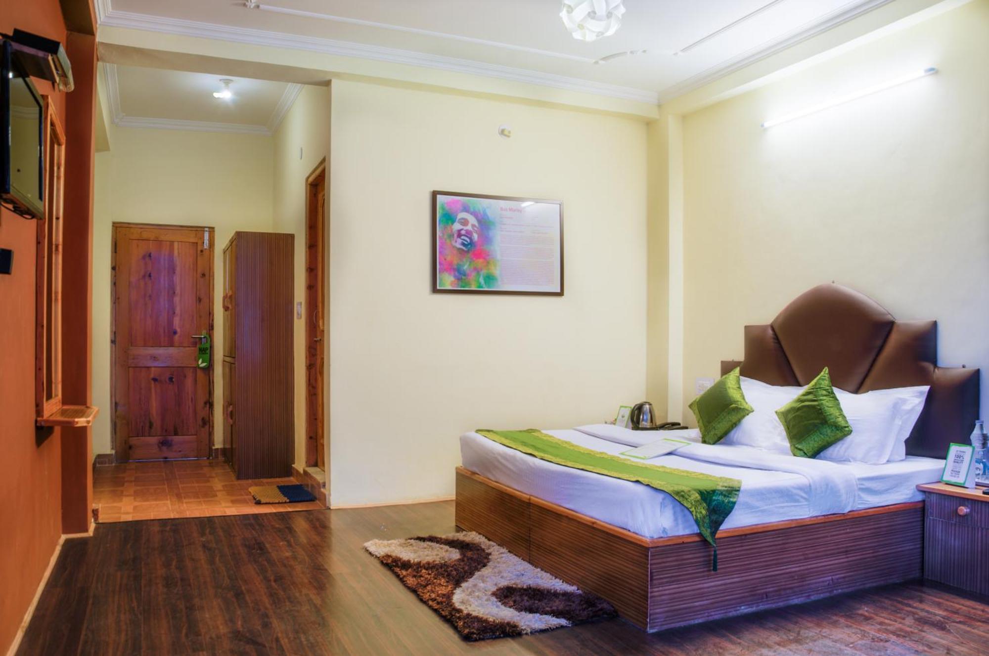 Treebo Trend Celebriti Manali Hotel Vashist Kültér fotó