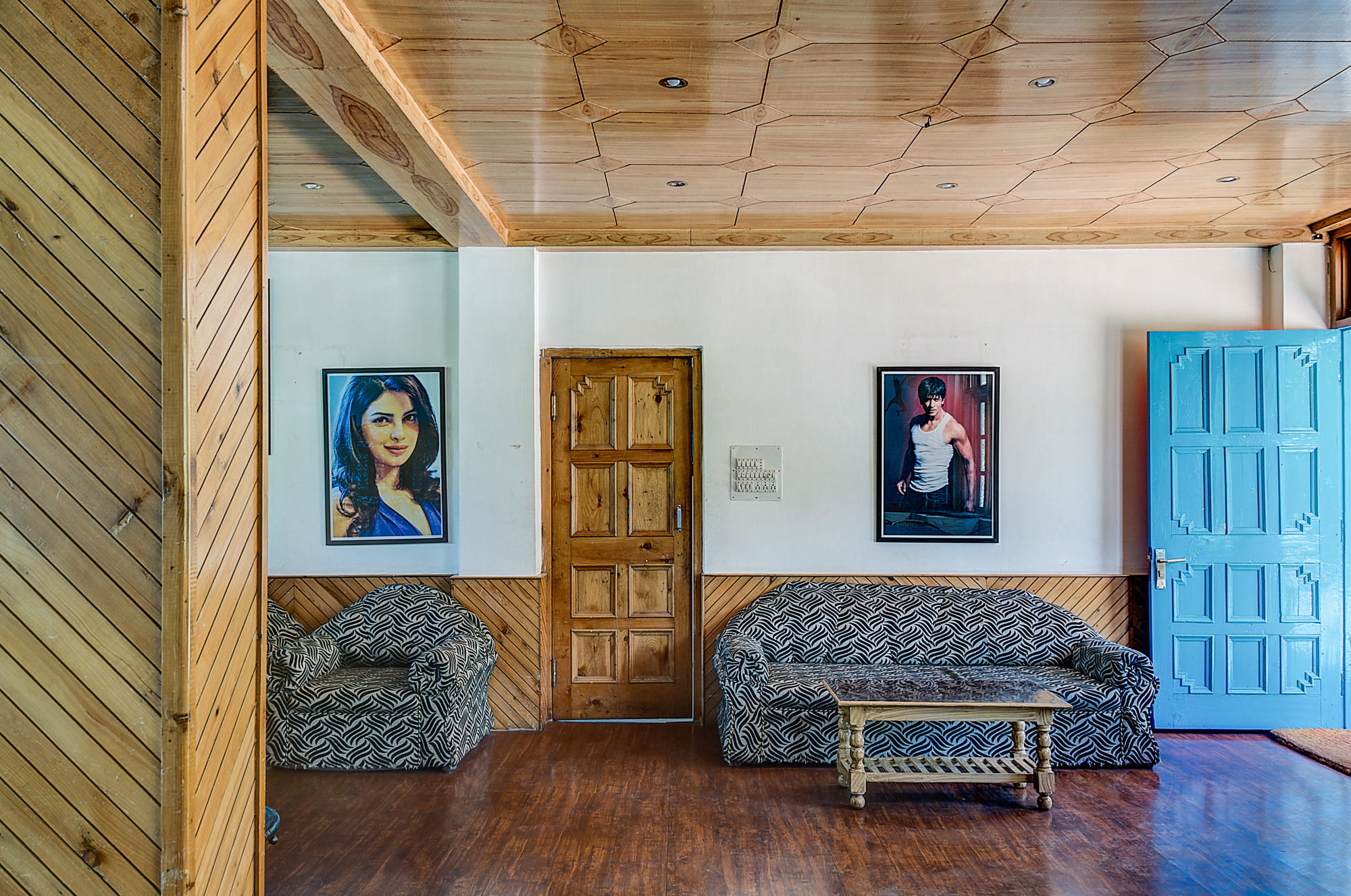 Treebo Trend Celebriti Manali Hotel Vashist Kültér fotó