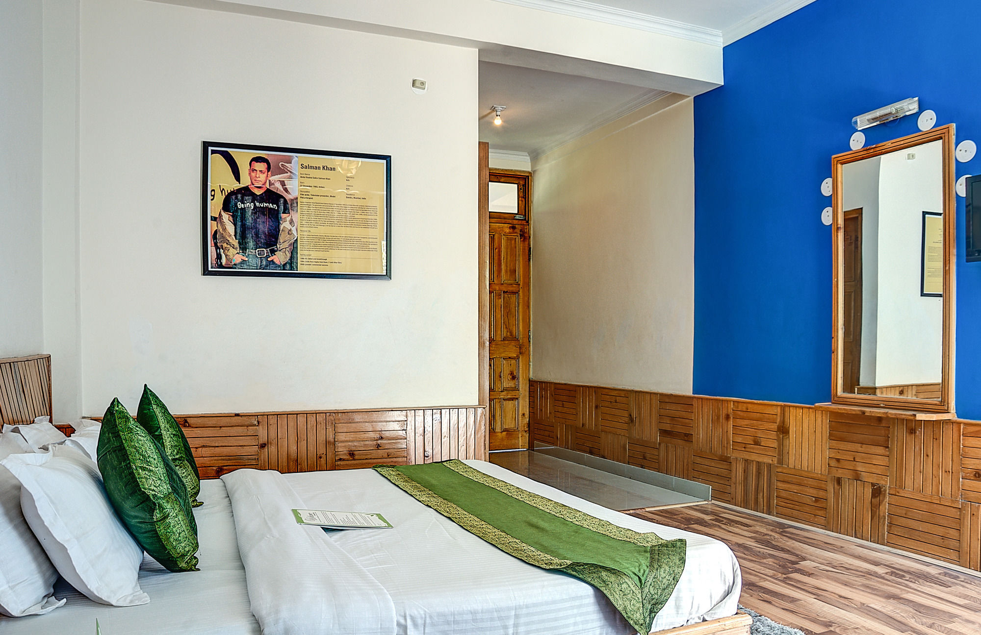 Treebo Trend Celebriti Manali Hotel Vashist Kültér fotó
